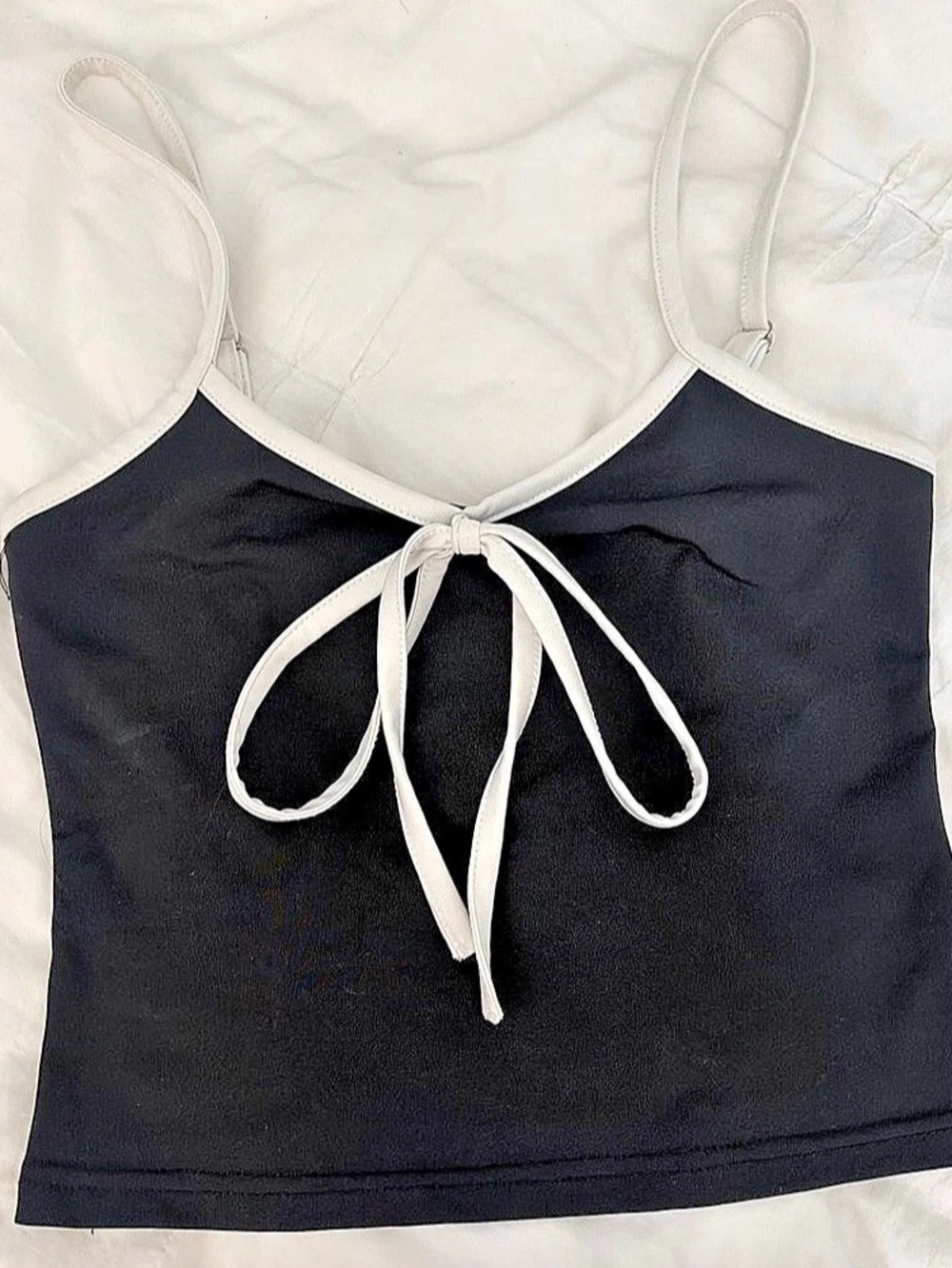 edikted Color Block Tie-Front Crop Top XS Like New